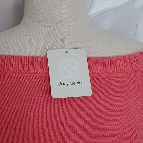 Daisy Fuentes NWT Off the Shoulder Sweater - Picture 7 of 8